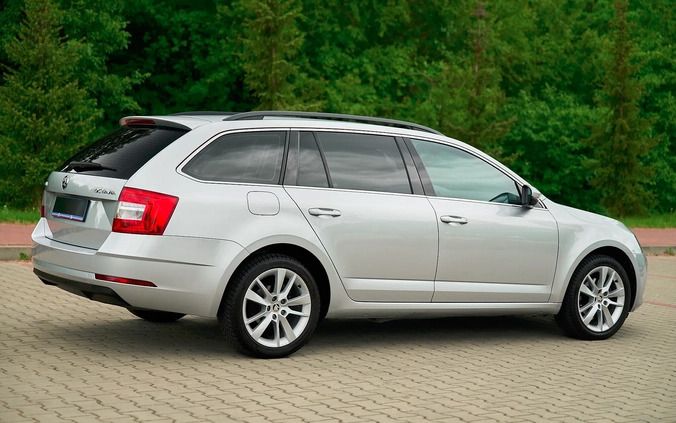 Skoda Octavia cena 55900 przebieg: 205000, rok produkcji 2017 z Płock małe 781
